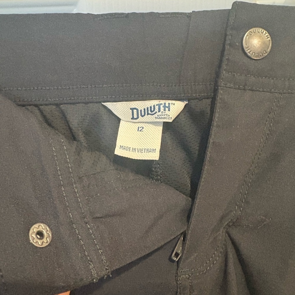 Duluth Trading Co Women's Black Cargo Skirt - Picture 2 of 5